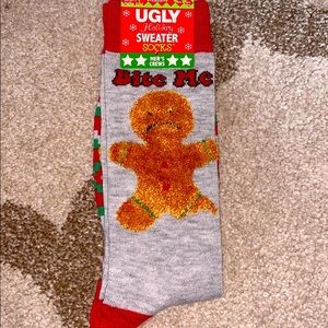 Ugly sweater men’s crew socks gingerbread man